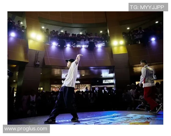 南京街舞队与武汉街舞队实力对比赛后复盘分析与启示 南京街舞队与武汉街舞队实力对比赛后复盘分析与启示