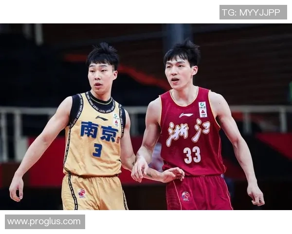 南京羽毛球队以68分稳居邀请赛积分榜首位展现强劲实力