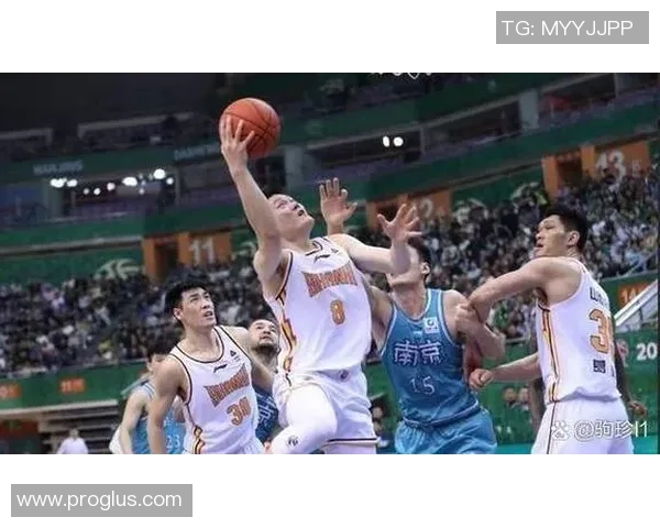 南京篮球队防反革新解析：战术升级与球队未来展望